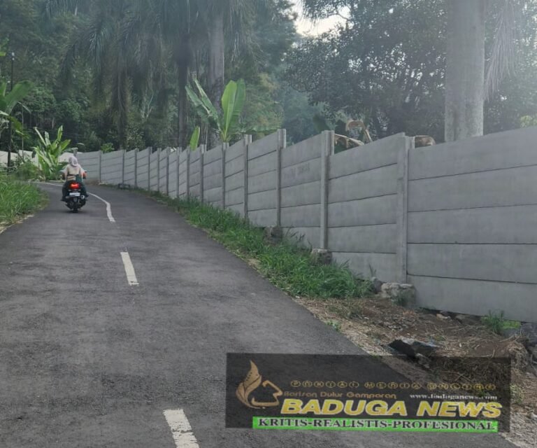 Pemagaran Hingga Mengambil Bahu Jalan, Warga Kubang Diduga Salahi Aturan