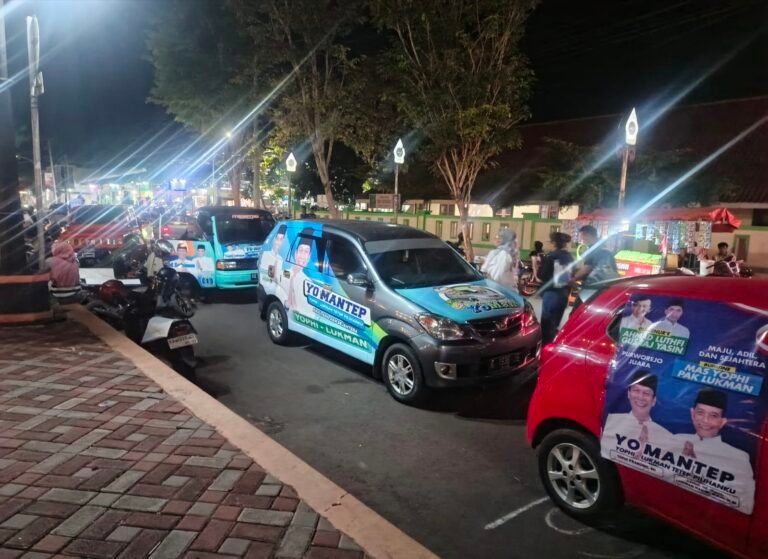 30 Mobil Branding Paslon Yopi Prabowo-Lukman Hakim Konvoi Menyusuri Jalan Purworejo – Kutoarjo