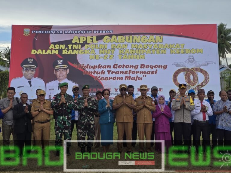Satgas Yonif 131/BRS Hadiri Apel Gabungan ASN, TNI/Polri dan Elemen Masyarakat Dalam Rangka HUT Kabupaten Keerom Ke-22 Tahun 2025