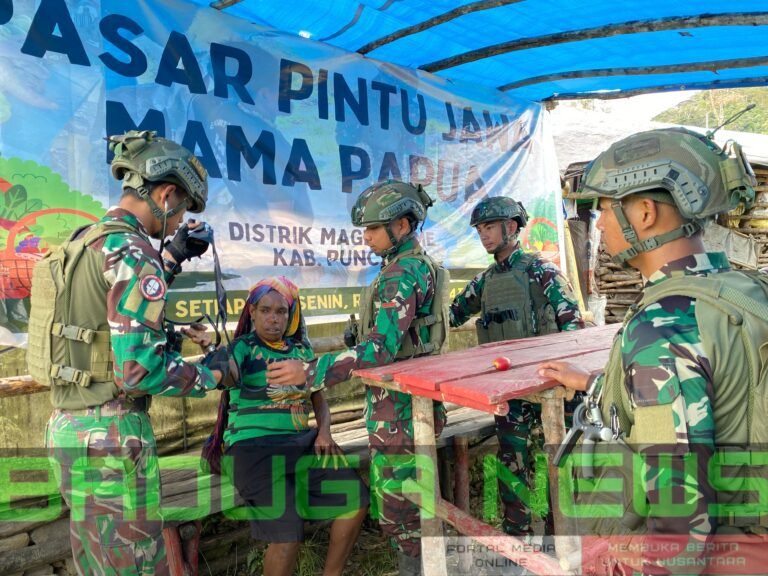 Mereka Datang dengan Sayur dan Luka, Satgas TNI Hadiahkan dengan Senyum dan Harapan